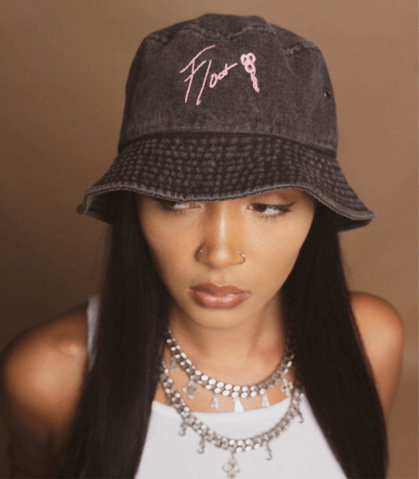 DENIM FLOAT SIGNATURE BUCKET